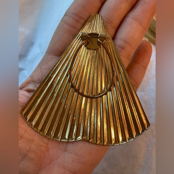 Vintage Fan Shaped Scarf Clip Art Deco - Picture 6 of 6